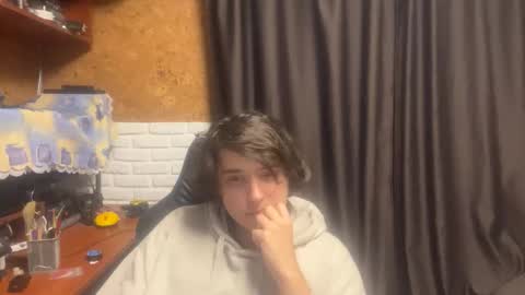 Anri online show from November 15, 2025, 10:15 pm