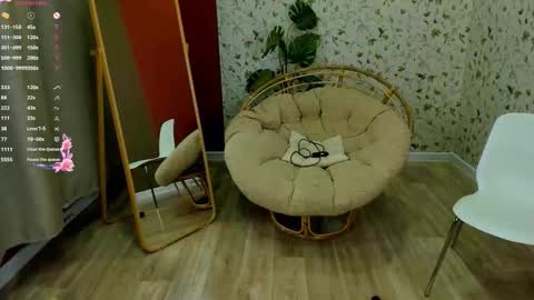 Call me Mira  thumbs up its make me happy online show from November 14, 2025, 1:48 am