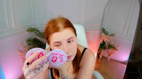 Call me Mira  thumbs up its make me happy online show from April 2, 2026, 8:50 pm