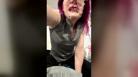 unicornfunky420 online show from April 23, 2026, 2:35 am