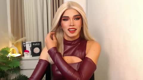 Miss Andrea online show from January 5, 2026, 6:55 pm