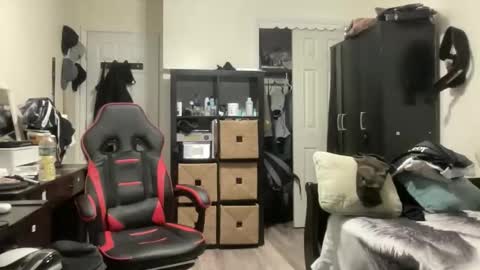 unlobitooenwallstreet online show from December 19, 2025, 5:53 pm