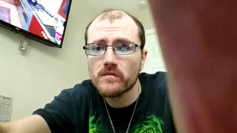 unnamedguyone online show from December 3, 2025, 4:16 pm