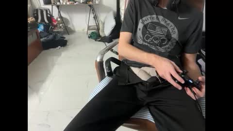 Stepbro online show from February 28, 2025, 2:53 pm