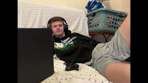 Stepbro online show from March 12, 2025, 6:18 am