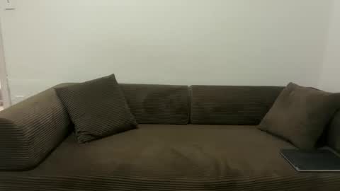 Stepbro online show from April 11, 2026, 9:57 am