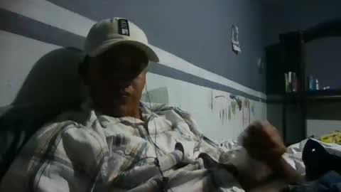 EL CAMA online show from January 18, 2026, 1:09 am