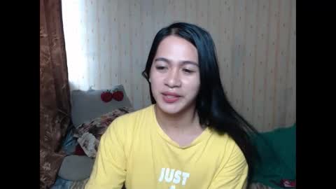 Aya online show from May 27, 2026, 1:02 am