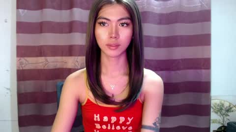 Snapshot of ur_extra_petite chatting on June 23, 2026, 10:57 am online show from June 23, 2026, 10:57 am