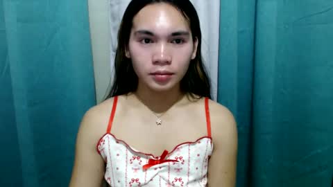 QUEENSY online show from March 7, 2025, 4:44 pm