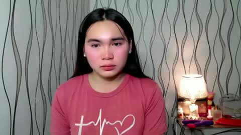 QUEENSY online show from December 14, 2025, 10:42 am