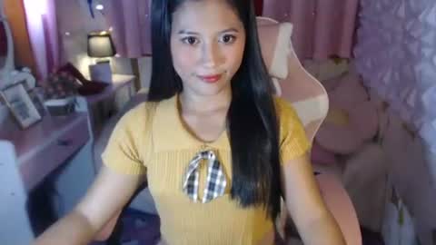 Snapshot of ur_pinaylover chatting on September 23, 2025, 1:30 am ur_pinaylover online show from September 23, 2025, 1:30 am