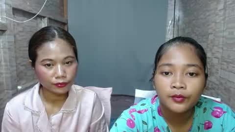 ur_prettymitch online show from November 3, 2025, 1:23 pm