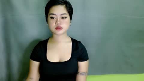 Snapshot of ur_prettyzey18 chatting on January 9, 2026, 2:03 am zey online show from January 9, 2026, 2:03 am