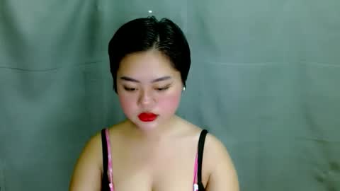 Snapshot of ur_prettyzey18 chatting on January 15, 2026, 6:51 am zey online show from January 15, 2026, 6:51 am