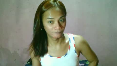 ur_sexybabe_ehra online show from April 19, 2026, 12:22 am