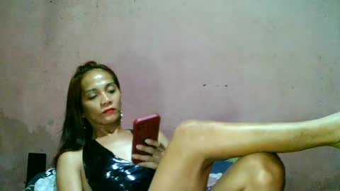 Snapshot of ur_sexybabe_ehra chatting on June 26, 2026, 1:32 am ur_sexybabe_ehra online show from June 26, 2026, 1:32 am