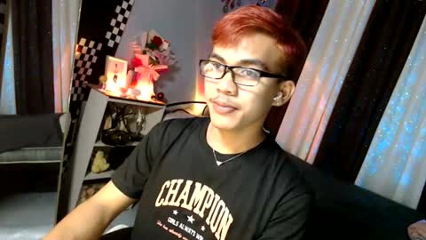 Snapshot of ur_shan21 chatting on June 21, 2026, 5:04 pm ur_shan21 online show from June 21, 2026, 5:04 pm