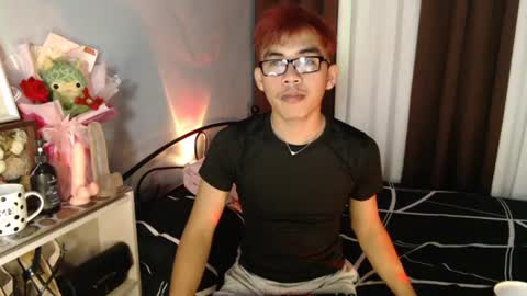 Snapshot of ur_shan21 chatting on June 24, 2026, 6:40 pm ur_shan21 online show from June 24, 2026, 6:40 pm