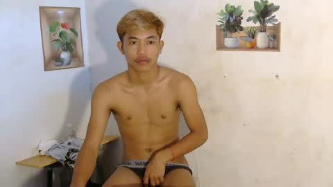 urasian_jomarie online show from June 29, 2026, 2:40 am
