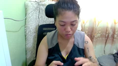 urasian_joy online show from February 6, 2026, 1:43 am