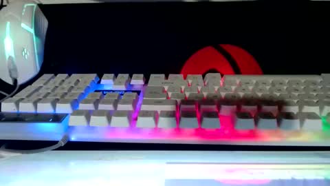 urasian_joy online show from April 6, 2026, 9:21 am