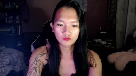 NEWRA  ALLISON online show from February 23, 2025, 9:59 pm