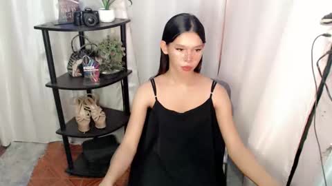 Snapshot of urasian_prettyjane chatting on April 23, 2026, 12:04 pm Jane online show from April 23, 2026, 12:04 pm