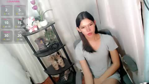 Snapshot of urasian_prettyjane chatting on June 5, 2026, 2:29 am Jane online show from June 5, 2026, 2:29 am