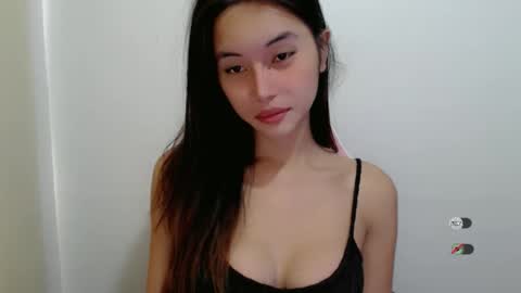 Snapshot of urasianshizuka chatting on September 17, 2025, 10:11 pm SHIZUKA online show from September 17, 2025, 10:11 pm