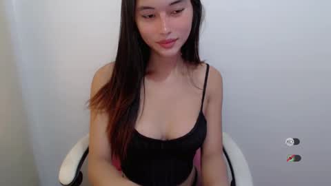 Snapshot of urasianshizuka chatting on October 19, 2025, 11:16 pm SHIZUKA online show from October 19, 2025, 11:16 pm