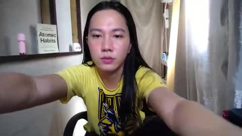 Snapshot of urasiantserika chatting on January 21, 2025, 2:22 am Erika online show from January 21, 2025, 2:22 am