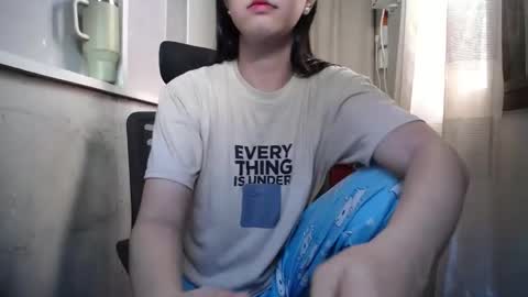 Snapshot of urasiantserika chatting on October 14, 2025, 12:22 am Erika online show from October 14, 2025, 12:22 am