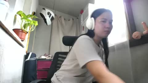 Erika online show from July 9, 2026, 2:15 am