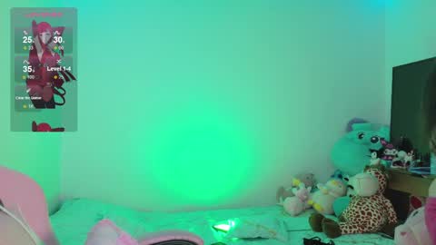 Danielle  online show from April 20, 2026, 10:18 am