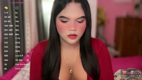 Snapshot of urbabysofia0305 chatting on June 4, 2026, 7:42 pm Sofia online show from June 4, 2026, 7:42 pm