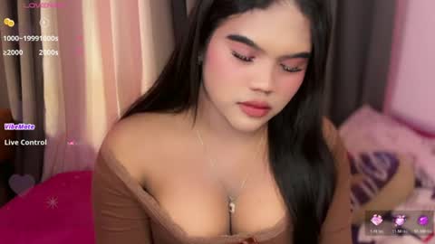 Snapshot of urbabysofia0305 chatting on June 24, 2026, 4:06 pm Sofia online show from June 24, 2026, 4:06 pm