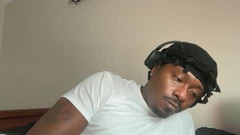 urbandick5 online show from November 28, 2025, 5:26 pm