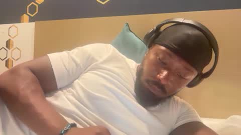 urbandick5 online show from March 21, 2026, 12:59 am