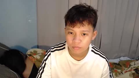 Urbbgurl lynxx  online show from April 19, 2026, 4:06 pm