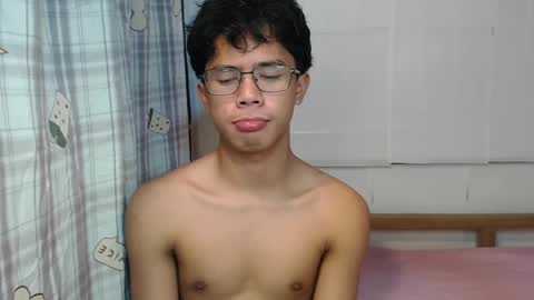 Snapshot of urbbyjosh chatting on January 13, 2025, 1:45 am joshua online show from January 13, 2025, 1:45 am