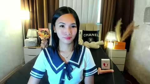 urblossom_princess online show from October 14, 2025, 10:10 pm