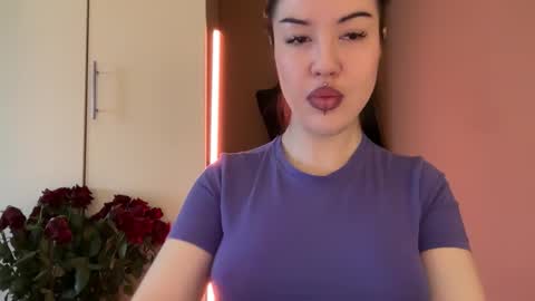 Margo online show from October 6, 2025, 7:39 am