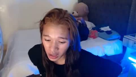 Sweetacyl online show from June 8, 2026, 2:17 pm