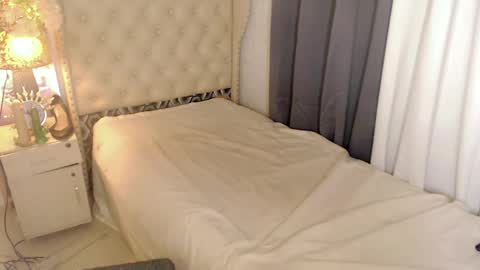 urdream_bride online show from February 27, 2025, 2:53 am