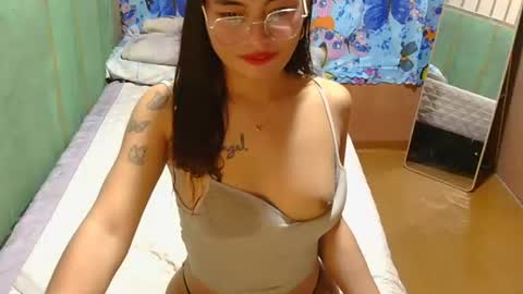 urdream_bride online show from January 19, 2026, 2:48 am