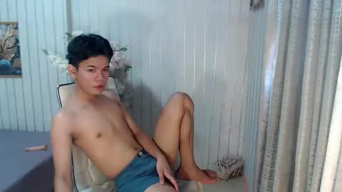 urdreamboy_doms online show from April 24, 2026, 4:15 am
