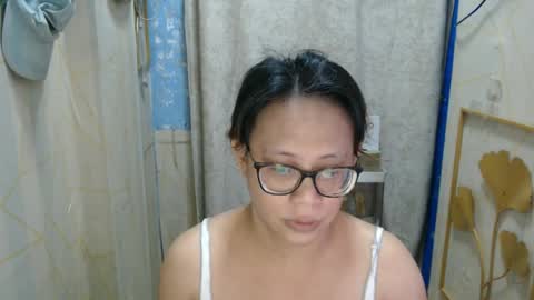 Snapshot of urdreamdakota chatting on April 25, 2026, 1:41 pm Dakota online show from April 25, 2026, 1:41 pm