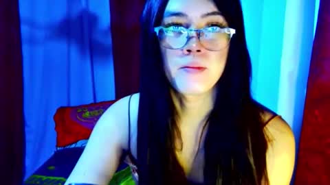 Snapshot of urdreamfilipina chatting on October 20, 2025, 3:18 am urdreamfilipina online show from October 20, 2025, 3:18 am