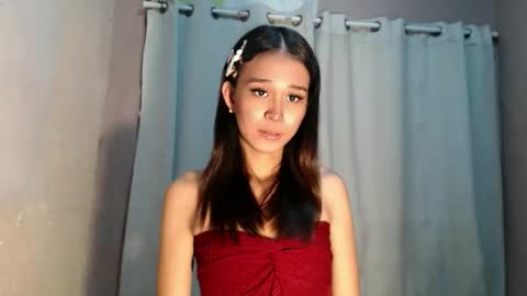 Snapshot of urdreamgirl_stephanie chatting on May 24, 2026, 1:27 pm stephanie online show from May 24, 2026, 1:27 pm